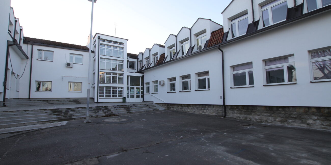 Energetska sanacija – OŠ „Vuk Karadžić“ Sremčica - Jadran d.o.o. Beograd