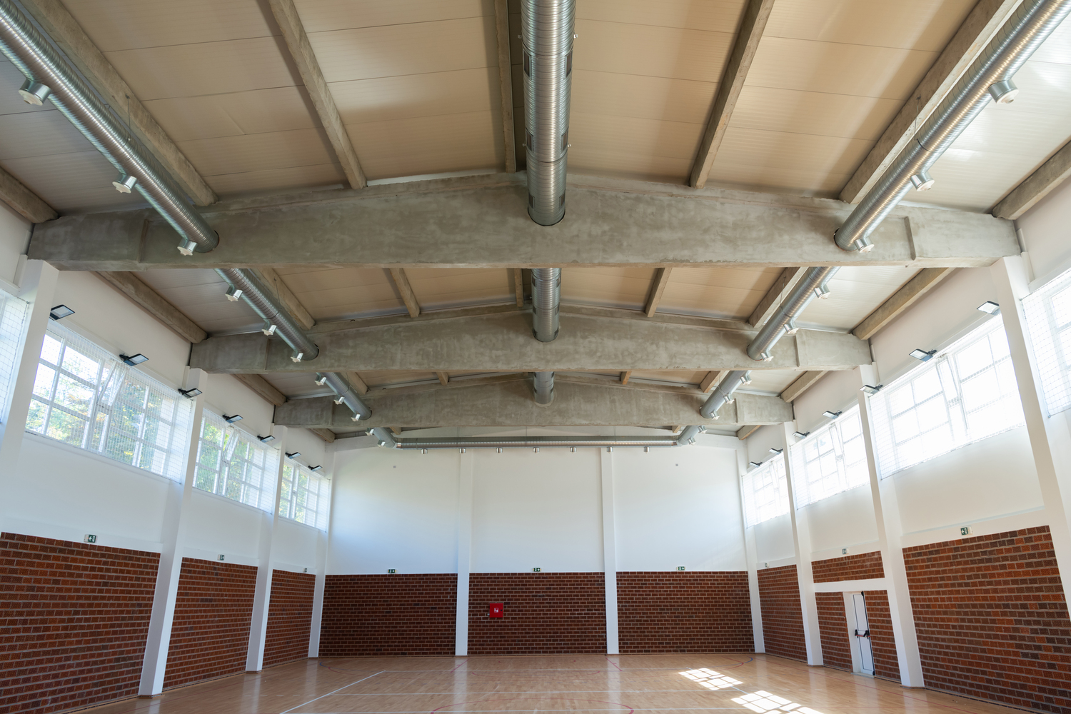 Izgradnja – Fiskuluturna sala OŠ Anton Skala Beograd 4 – Jadran d.o.o.