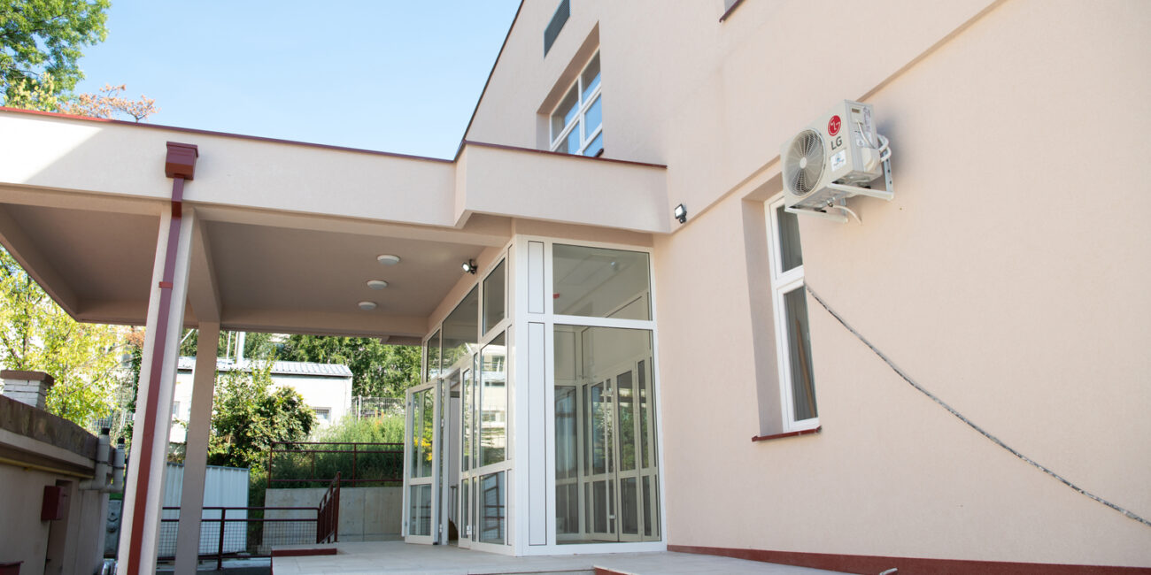 Izgradnja – Fiskuluturna sala OŠ Anton Skala Beograd 8 - Jadran d.o.o.