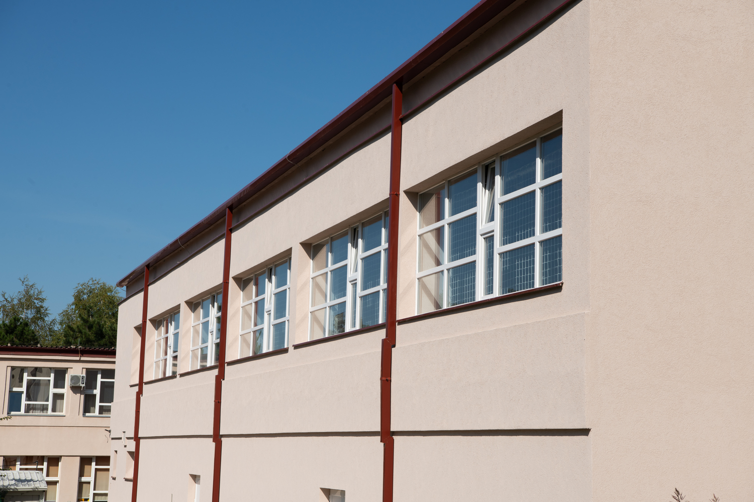Izgradnja – Fiskuluturna sala OŠ Anton Skala Beograd 9 - Jadran d.o.o.