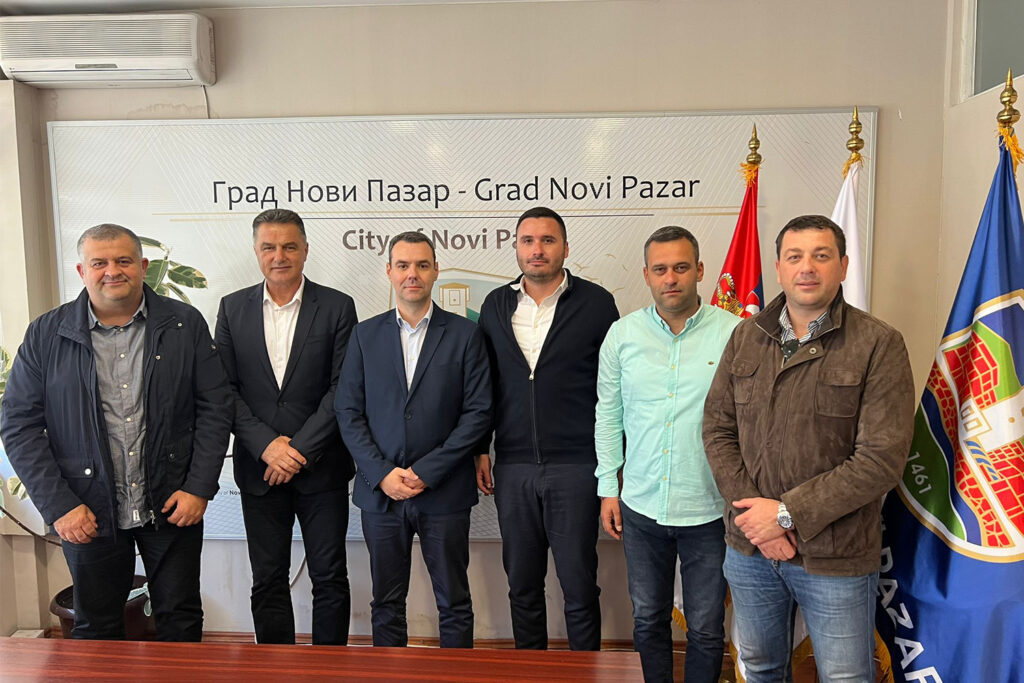 „Jadran“ postao generalni sponzor Fudbalskog kluba Novi Pazar 3 - Jadran doo Beograd