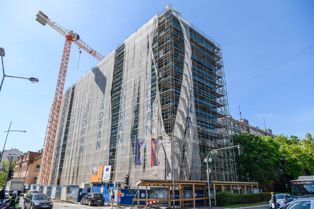 Obilazak radova na izgradnji Palate pravde u Novom Sadu - Jadran d.o.o. Beograd